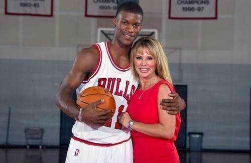 压力做出不 压力做出不