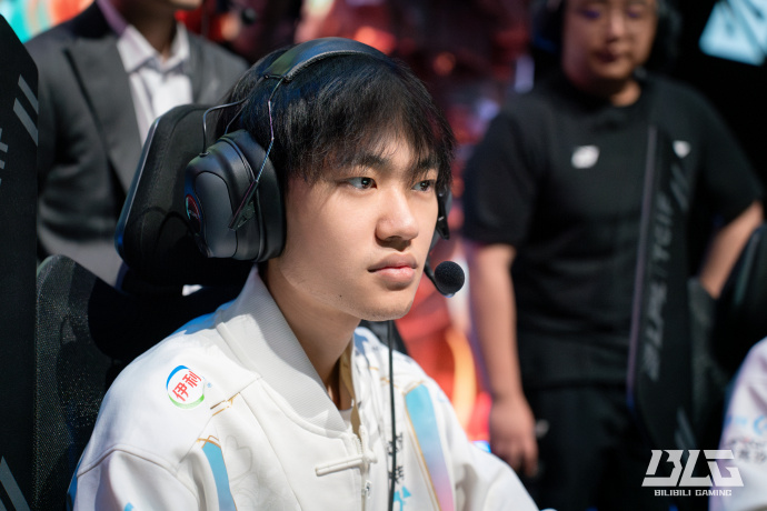 比赛期间 比赛期间